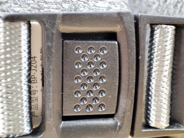 「開箱體驗」 能時刻提供貼心又舒服按摩的智慧充氣按摩頸枕 「開箱體驗」 能時刻提供貼心又舒服按摩的智慧充氣按摩頸枕