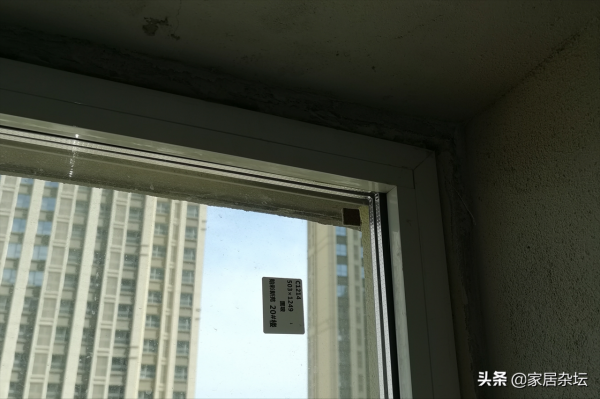 選購斷橋鋁窗,有3個坑被很多人踩過,提前瞭解可以避免踩坑 選購斷橋鋁窗,有3個坑被很多人踩過,提前瞭解可以避免踩坑
