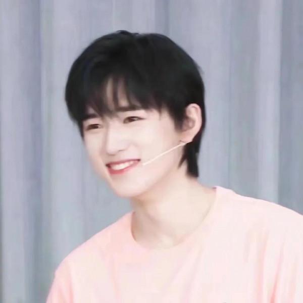 時代少年團頭像“TNT已經橫空出世了” 時代少年團頭像“TNT已經橫空出世了”