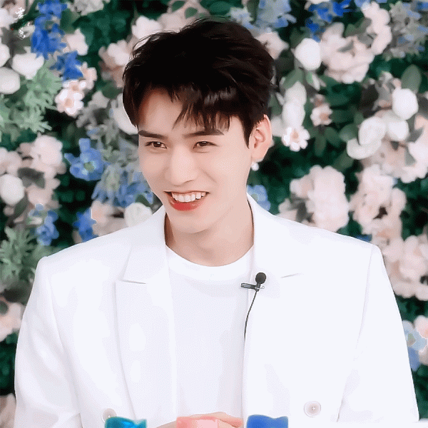 龔俊國風白衣大片，真·公子如玉啊