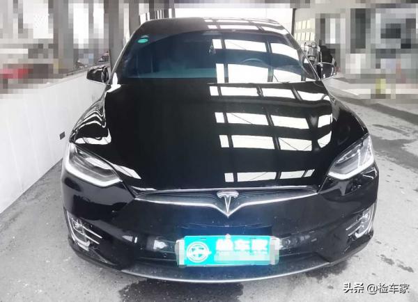 全鋁車身很香？輕輕撞一下都肉疼！這輛45萬的特斯拉就是例子