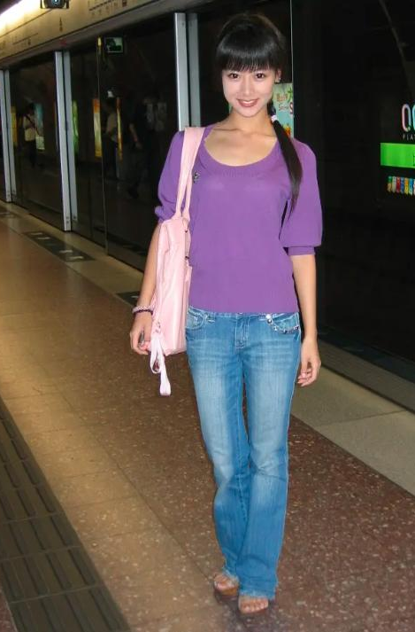 被認成胡歌“老婆”,與成龍傳緋聞,京城四美白冰的故事比戲出彩 被認成胡歌“老婆”,與成龍傳緋聞,京城四美白冰的故事比戲出彩