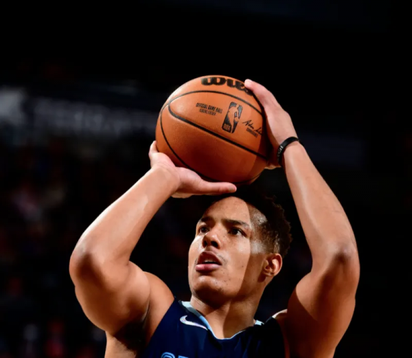 庫裡接班人加我一個!二年級三分命中數高居聯盟第6 這是肉裝庫裡 庫裡接班人加我一個!二年級三分命中數高居聯盟第6 這是肉裝庫裡