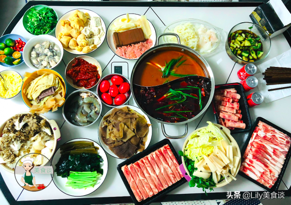 老公生日，媳婦用1個小時，準備了一桌子菜，老公：好感動對不起