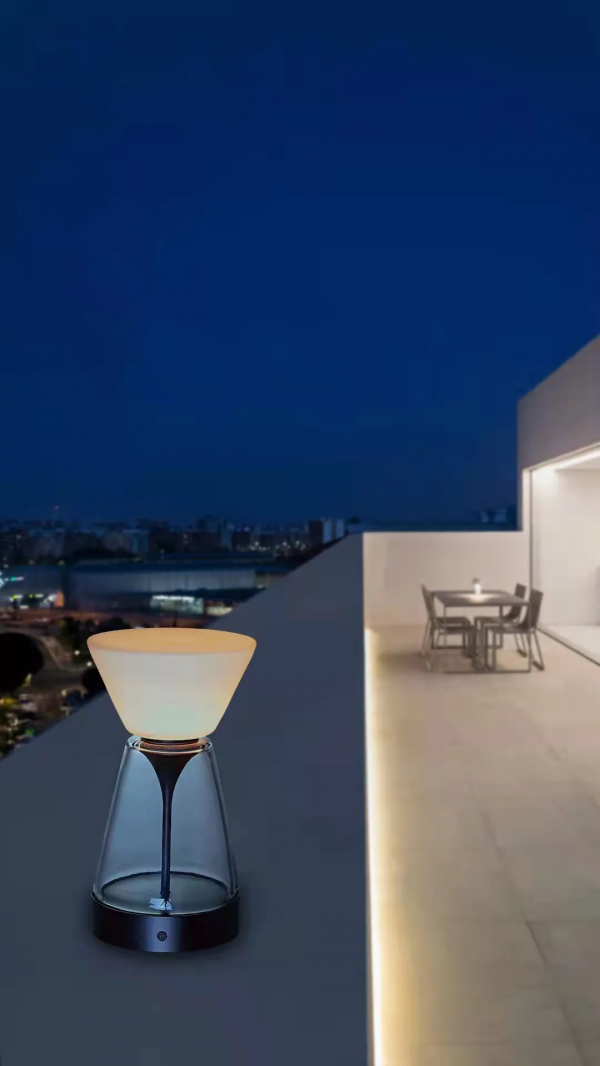 Ray甄選 | 一盞極具藝術性的現代檯燈--伊凡無線檯燈系列 Ray甄選 | 一盞極具藝術性的現代檯燈--伊凡無線檯燈系列