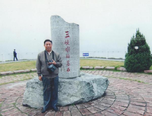 我中小學的校友,從社會底層脫穎而出,成為醫文兼蓄的時代精英 我中小學的校友,從社會底層脫穎而出,成為醫文兼蓄的時代精英