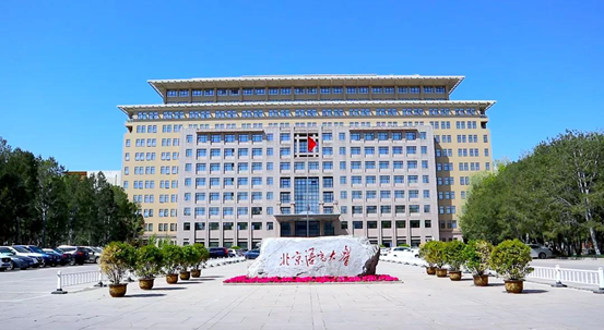 中國唯一！這所大學走出總統、聯合國官員、央視主持人，享譽國際！