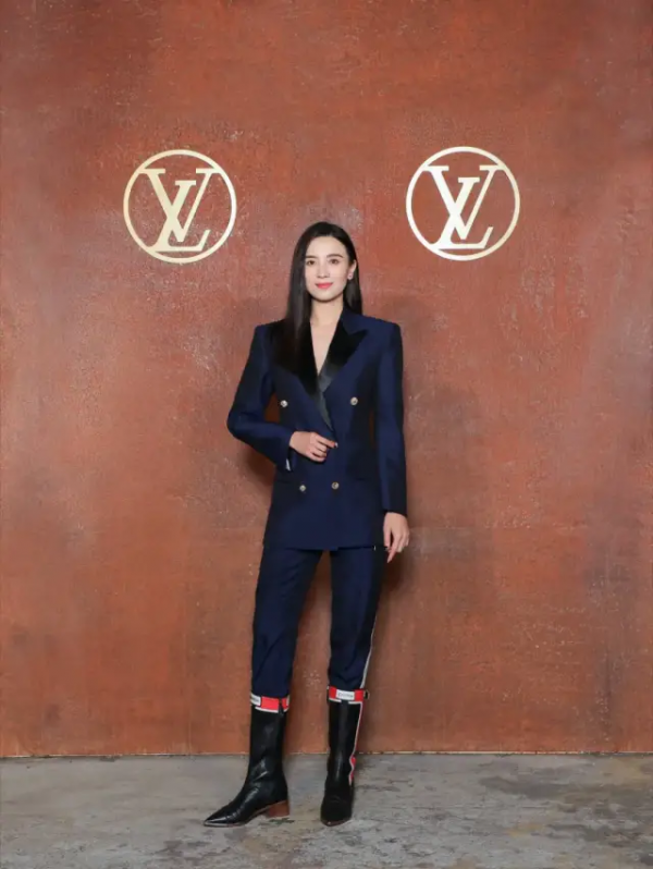 直播空場30分鐘，誰在耍大牌？