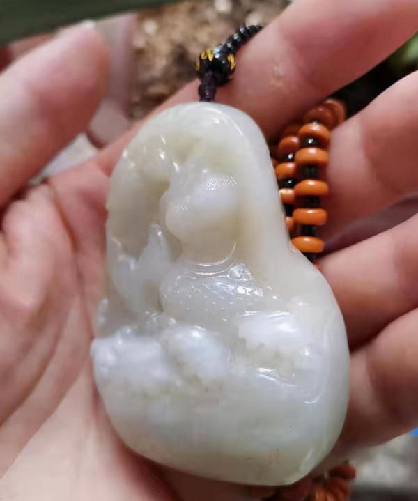 獨步和田玉吧，一滴崑崙的眼淚，盪漾金山的沉醉。吧主原創