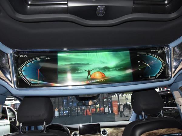 陸地遊艇&mdash;&mdash;傲旋縱橫四海7座賓士商務車