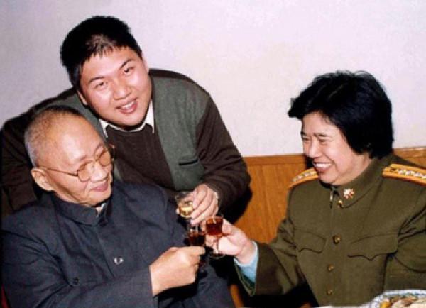 毛主席親家張文秋:晚年寫2本回憶錄,兩次寫詩讚主席,99歲去世 毛主席親家張文秋:晚年寫2本回憶錄,兩次寫詩讚主席,99歲去世