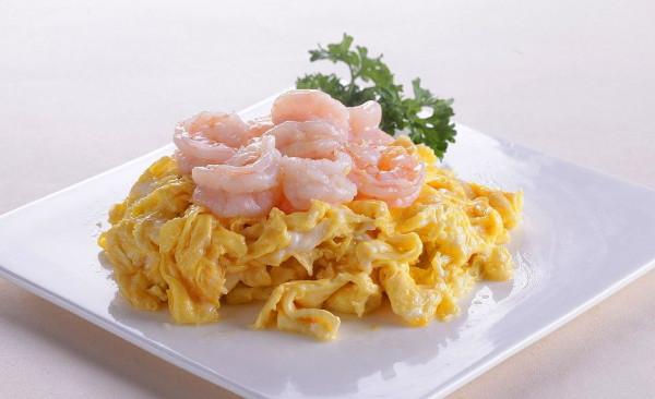 《大灣仔的夜》開播！三菜一湯388元？網友：果然是“良心黑店”