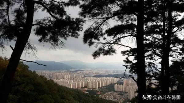 韓國三大懸案之一：5個孩子神秘失蹤，11年後屍體被埋在了家門口