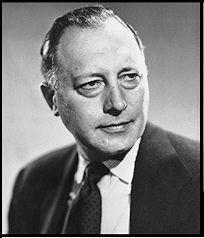 美國的話語體系霸權 &vert; 中間派才是主要物件