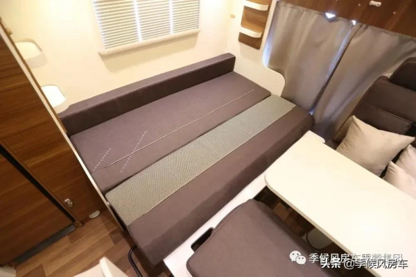 隆翠3號C618玩家版 白色科技動感車身 標配自迴圈式空氣新風系統