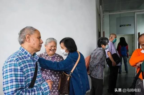 今天，曝光全國電影院最“黑”一幕