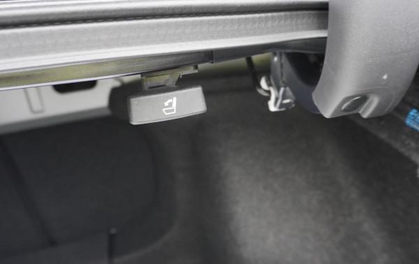 第十一代思域:外表雖保守,但內心依然奔放 第十一代思域:外表雖保守,但內心依然奔放