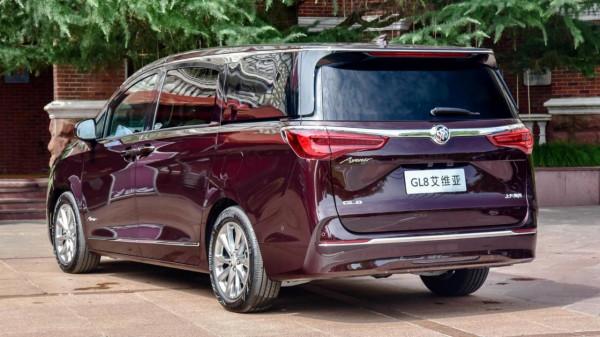 空間和配置不輸豐田埃爾法，新款別克GL8艾維亞更值得買嗎？