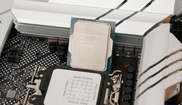 追求價效比首選 華碩ROG STRIX B660-A GAMING吹雪主機板體驗