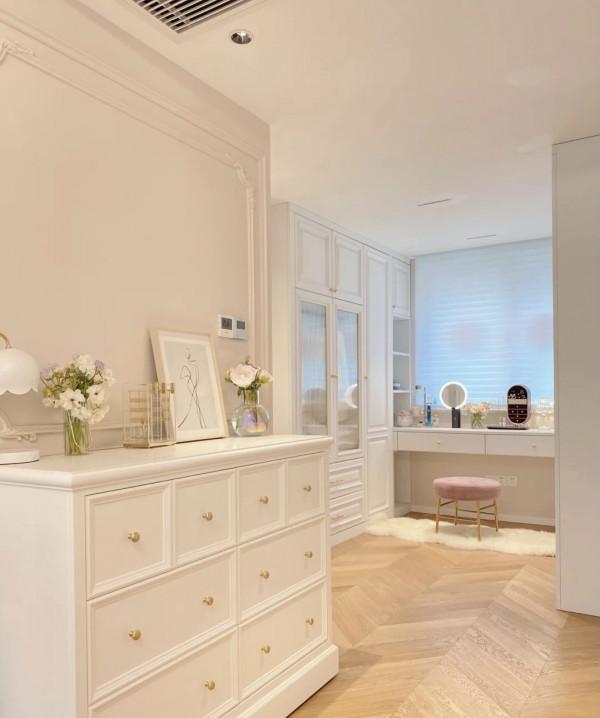 10年戀愛長跑,小兩口終於擁有自己的家,簡單卻很“溫馨” 10年戀愛長跑,小兩口終於擁有自己的家,簡單卻很“溫馨”