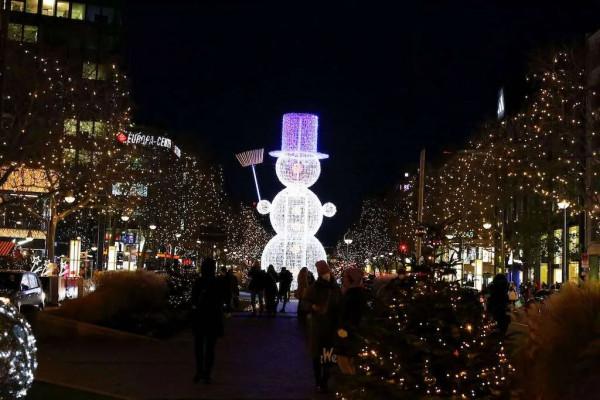 巴黎蜜汁操作:黑人聖誕集市黑人說了算!法國網友氣炸了 巴黎蜜汁操作:黑人聖誕集市黑人說了算!法國網友氣炸了