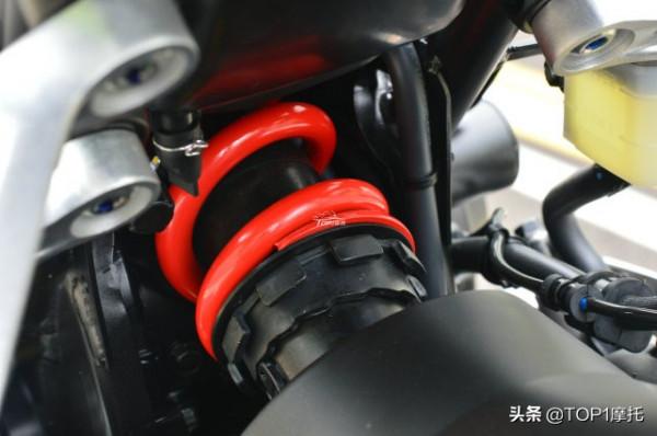 被價格掩蓋了實力!本田CB300R騎行體驗 完美的入門級街車 被價格掩蓋了實力!本田CB300R騎行體驗 完美的入門級街車