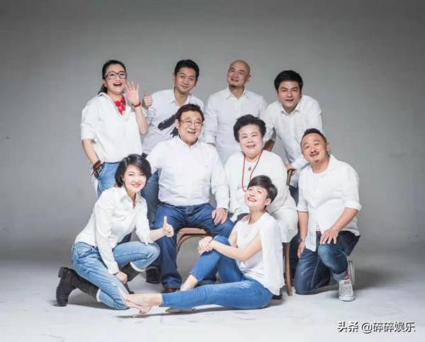 《十六歲的花季》三男主集體退圈:有人鋃鐺入獄,有人禿頭險喪命 《十六歲的花季》三男主集體退圈:有人鋃鐺入獄,有人禿頭險喪命