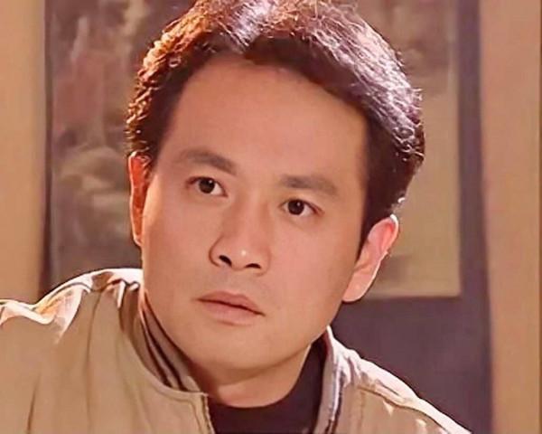 丁志誠：因工作讓姐姐怨恨，把婚房讓給姐姐，讓殘疾姐姐不再流淚