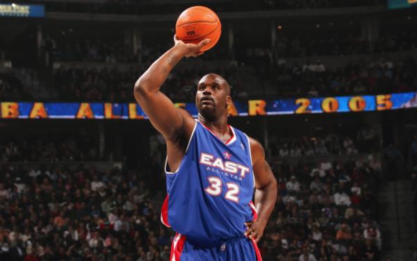 大本進入名人堂沒問題，但傳說能防住奧尼爾是真的嘛？看資料吧