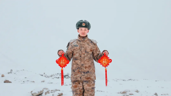 老邊防的年，並不可憐