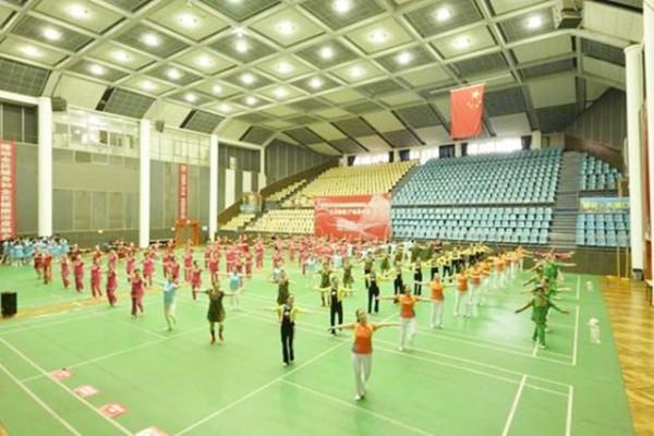 耿菊花扮演者：曾是女子特警隊少尉，拒50萬年薪，轉業成反恐精英