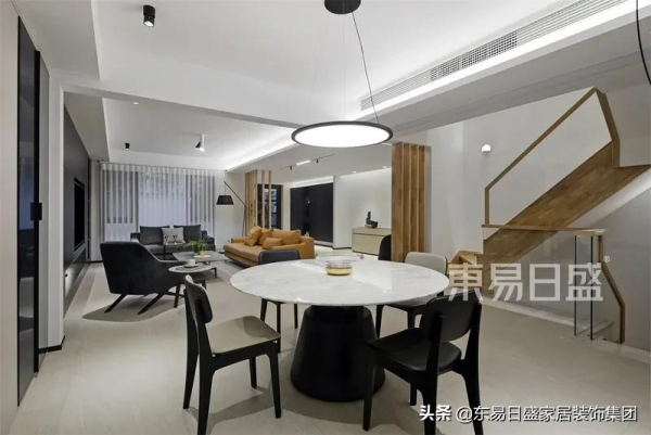 絕了,老婆選的原木色,美上新天際 絕了,老婆選的原木色,美上新天際