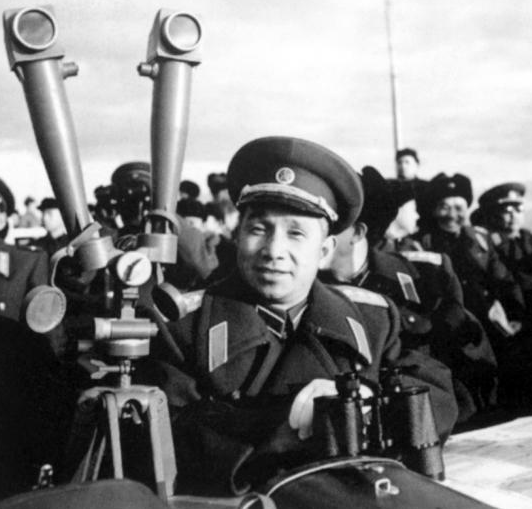 淮海戰役國民黨為何會輸?黃百韜被劉峙拖累死,杜聿明瞧不起粟裕 淮海戰役國民黨為何會輸?黃百韜被劉峙拖累死,杜聿明瞧不起粟裕