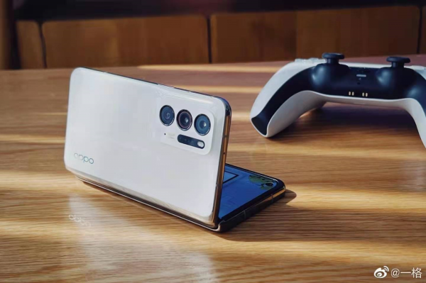 聖誕節禮物大賞，情侶之間送什麼最走心，這些建議馬上收藏