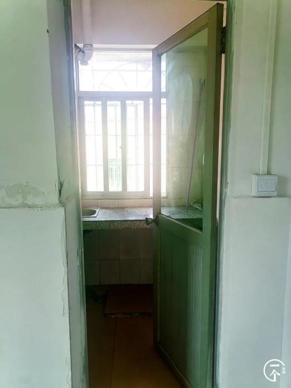 測評深圳“華為村”,還有年薪30萬的華為人麼? 測評深圳“華為村”,還有年薪30萬的華為人麼?