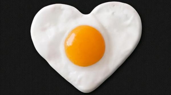 長期吃&OpenCurlyDoubleQuote;開水衝雞蛋&rdquo;滴香油，對身體有好處嗎？醫生道出真相