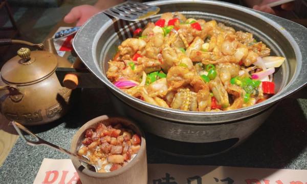 2021年12月6日我只想努力賺錢賺很多很多的錢