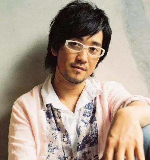 誰毀了周傳雄？