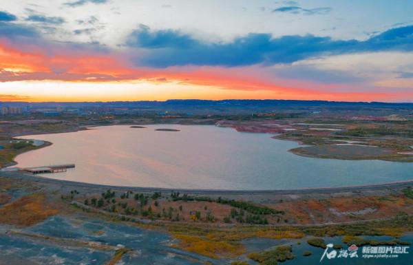 克拉瑪依金龍湖環湖步道:眼中湖光山色,腳下風生水起 克拉瑪依金龍湖環湖步道:眼中湖光山色,腳下風生水起