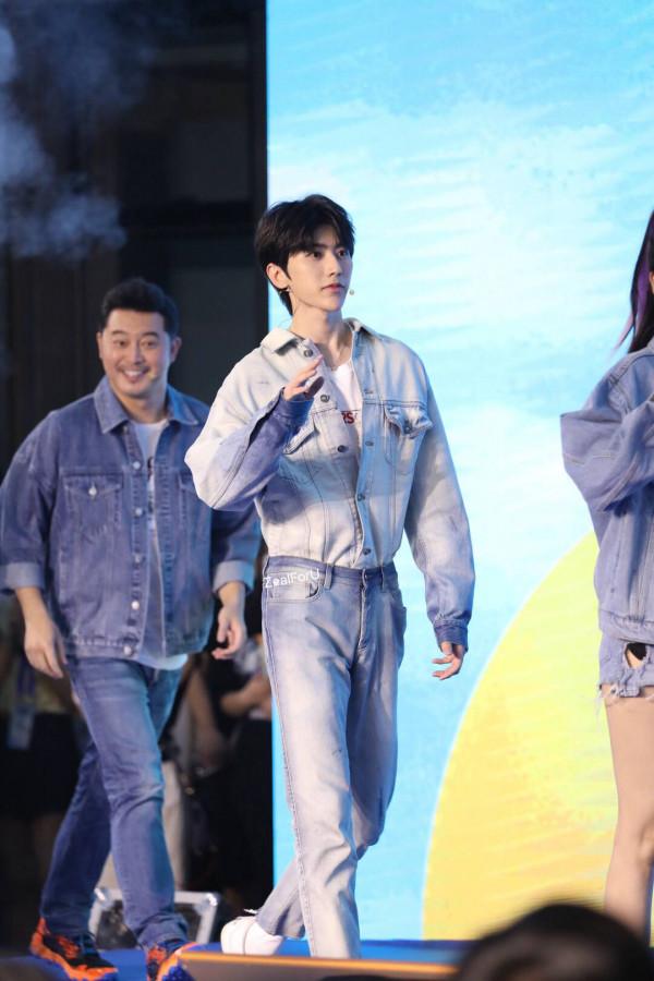 《跑男》大換血!3女4男新搭配,頂級流量和劣跡藝人都走了? 《跑男》大換血!3女4男新搭配,頂級流量和劣跡藝人都走了?