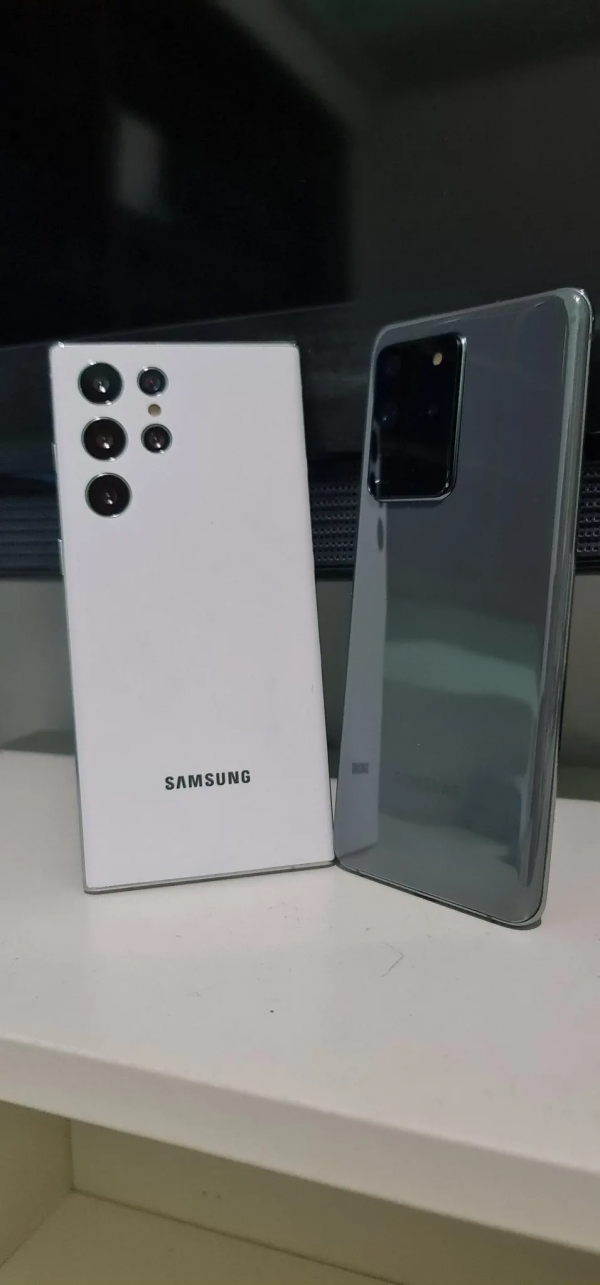 三星Galaxy S22 Ultra機模上手 三星Galaxy S22 Ultra機模上手