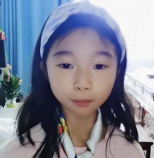 四川千萬富豪,老婆捲款70萬跑了,他破產後,帶女兒擺攤賣冰粉 四川千萬富豪,老婆捲款70萬跑了,他破產後,帶女兒擺攤賣冰粉