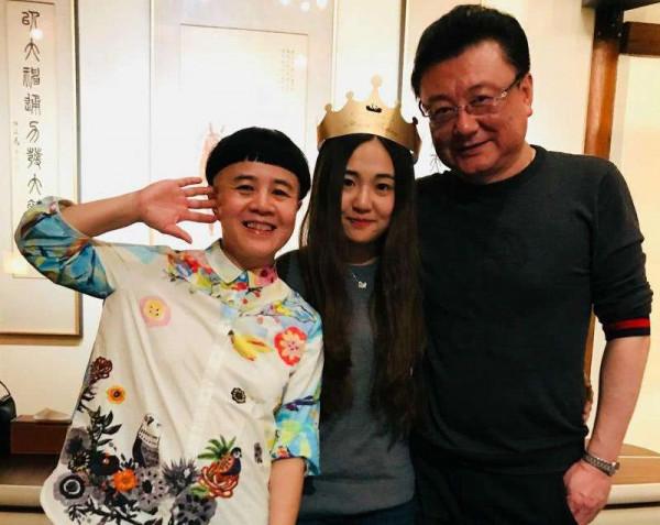 &quot;國臉&quot;王寧的愛情史，一眼定情劉純燕，不被看好的婚姻卻恩愛33年