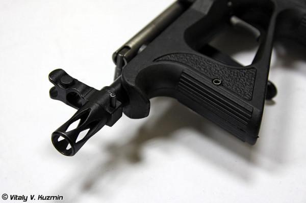 反恐戰士——PP2000衝鋒槍