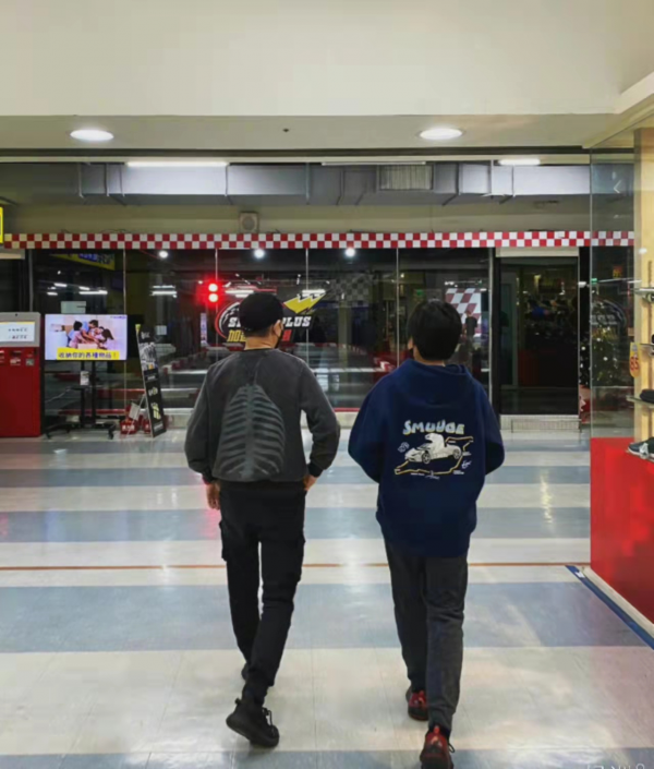 《爸爸去哪兒》萌娃們現狀，石頭魁梧，貝兒全能，費曼胖到認不出