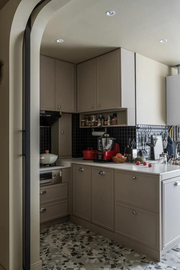 化繁為簡的125㎡奶咖味兒住宅，用“光”營造氛圍