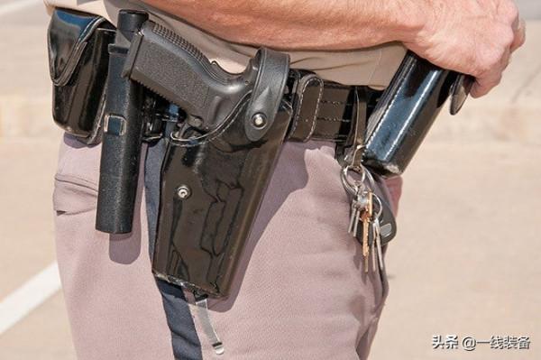 如何選擇一條合適的戰術腰帶？