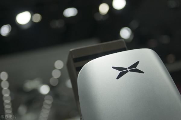 仔細分析了小鵬P5睡覺的邏輯,車內過夜看電影或是真需求 仔細分析了小鵬P5睡覺的邏輯,車內過夜看電影或是真需求