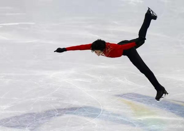 花樣滑冰男單自由滑精彩瞬間回顧