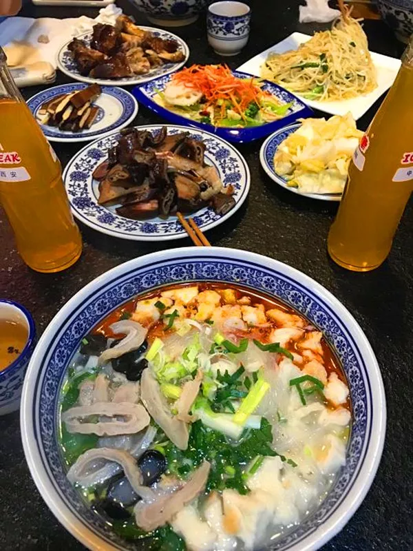 西安王炸美食街，才不是回民街